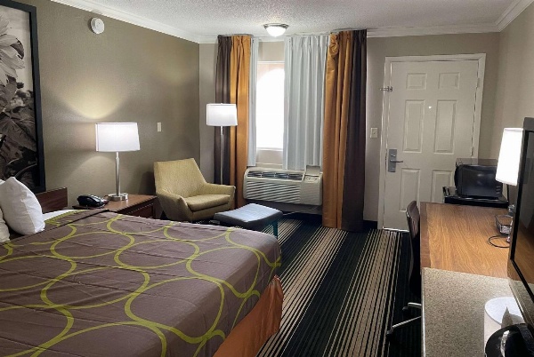 Super 8 de Wyndham Junction City image 1